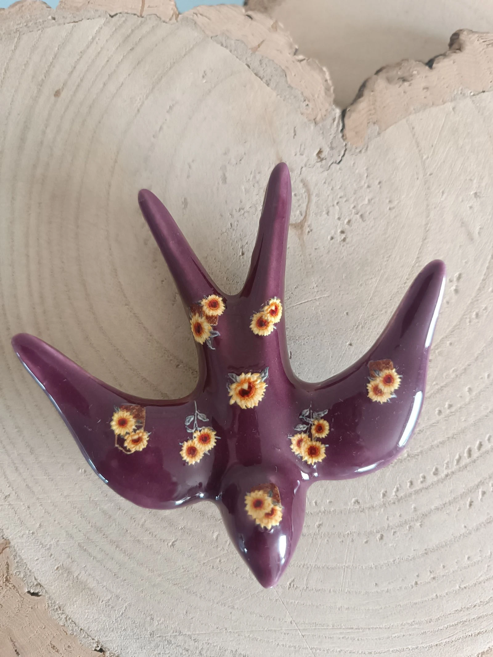 Hand-decorated ceramic swallow – photo 3